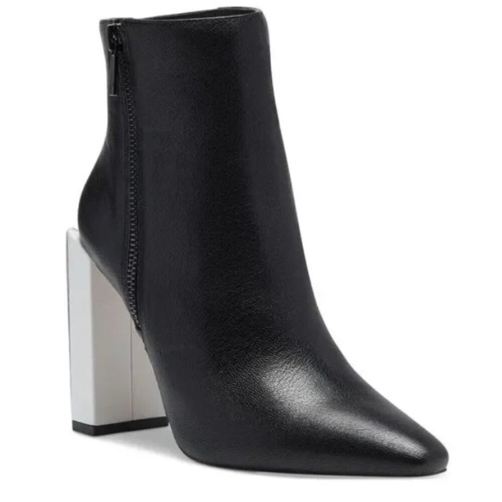 JESSICA SIMPSON Timea Black Contrast Heel Leather Booties 9 (Like New)